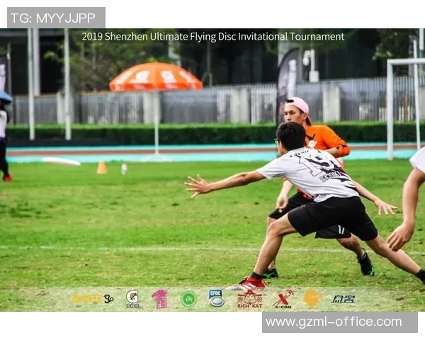 深圳飞盘队速度之争引发热议球迷与专家各执己见探讨真相